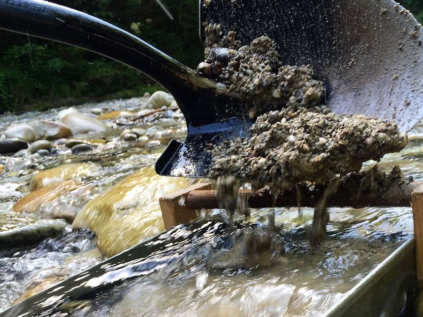 Goldwaschen in Romoos